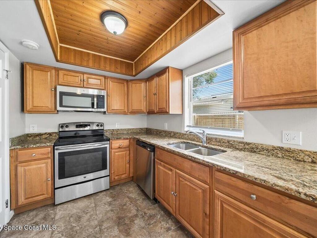 2212 Spring Circle, Cocoa, FL 32926