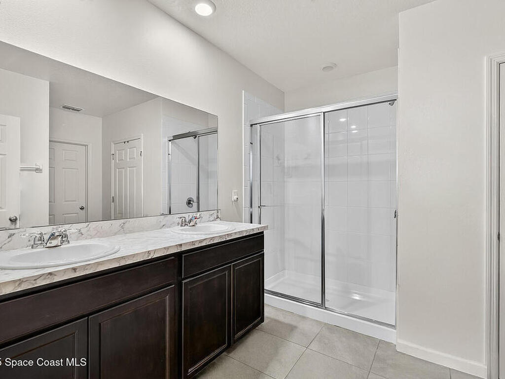 5307 Entertainment Way, Fort Pierce, FL 34947