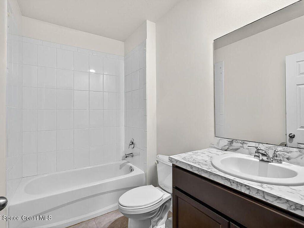 5307 Entertainment Way, Fort Pierce, FL 34947