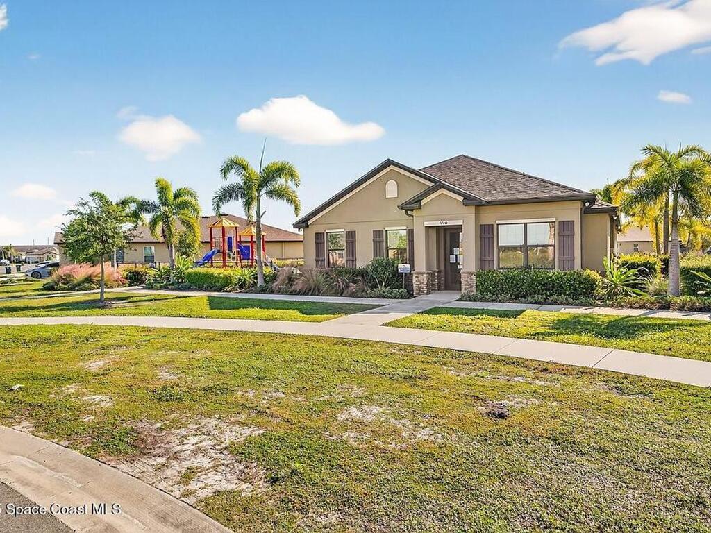 5307 Entertainment Way, Fort Pierce, FL 34947