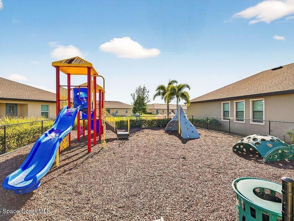 5307 Entertainment Way, Fort Pierce, FL 34947