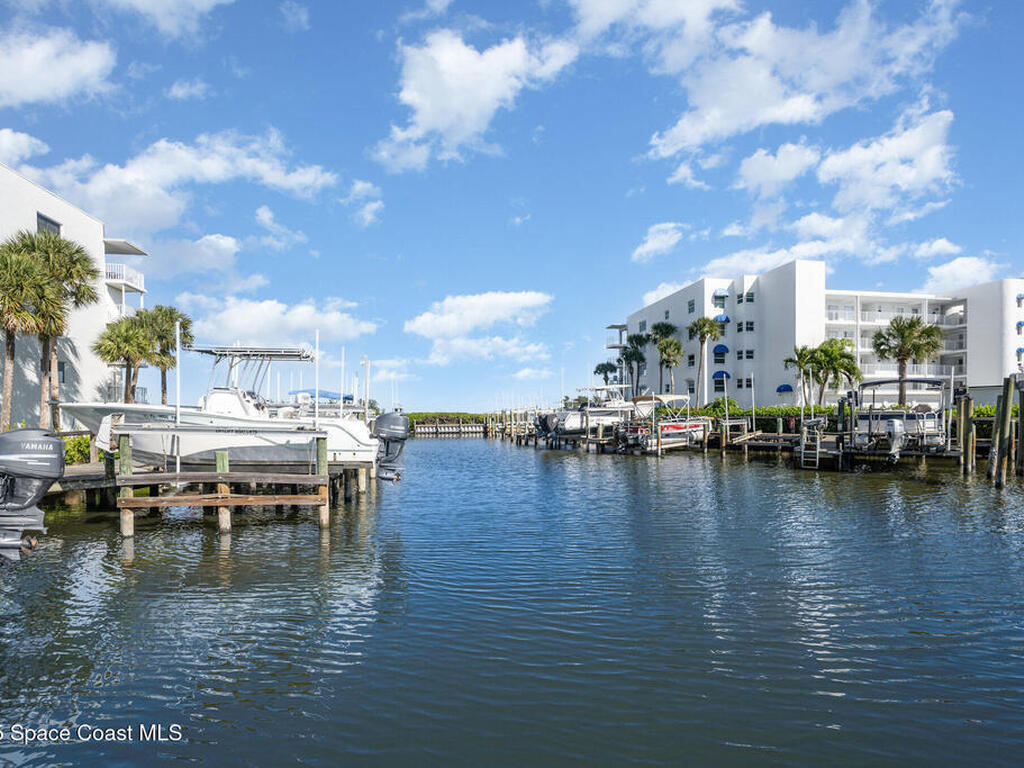 6029 N River Run Drive, Sebastian, FL 32958