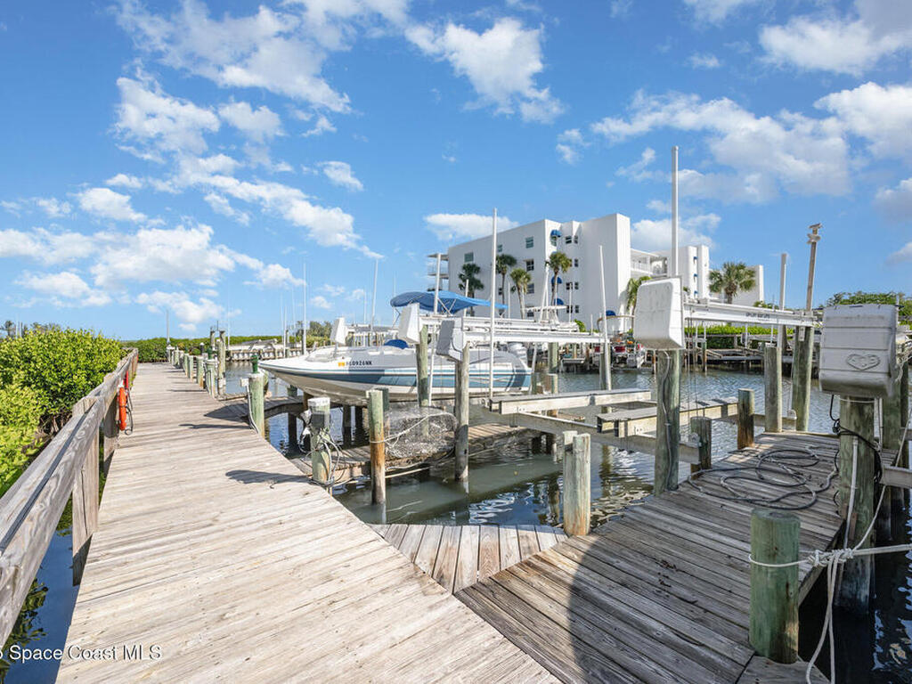 6029 N River Run Drive, Sebastian, FL 32958