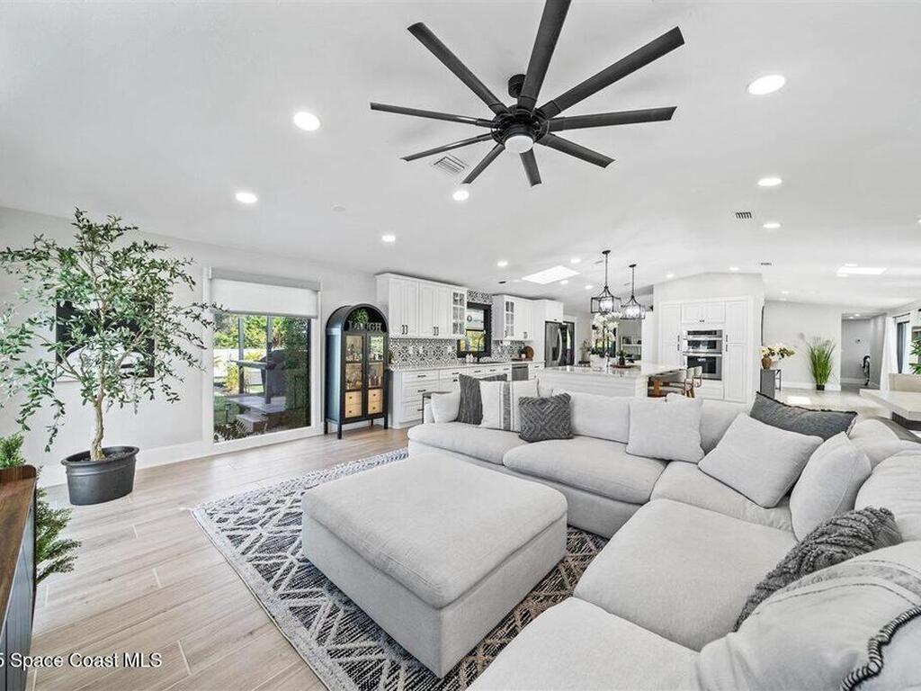 470 Rio Vista Lane, Merritt Island, FL 32952