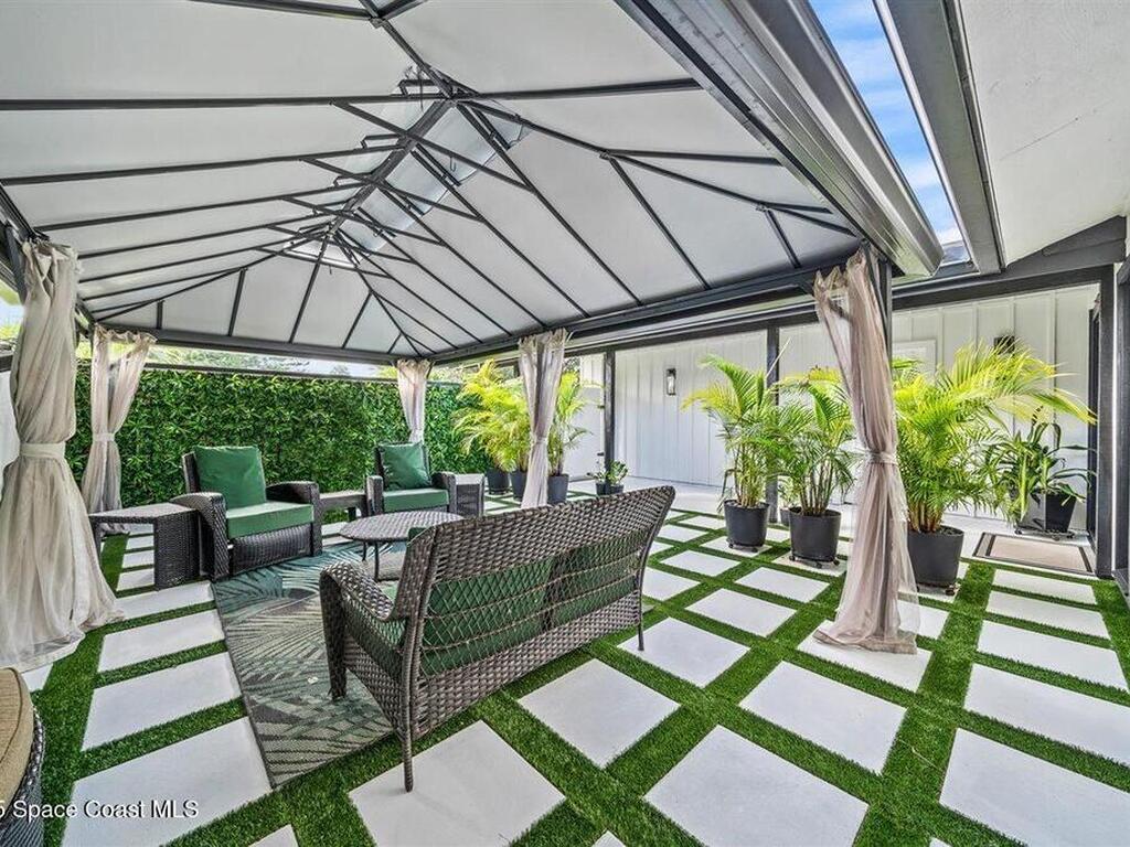 470 Rio Vista Lane, Merritt Island, FL 32952