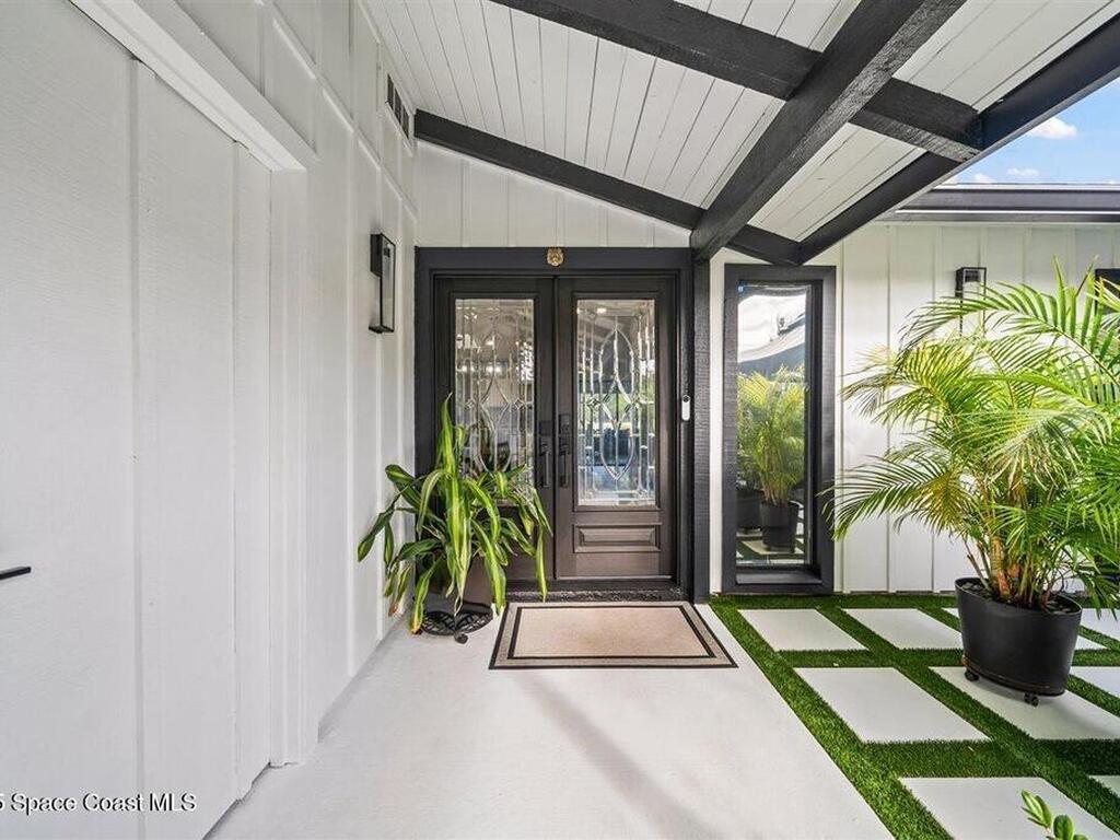 470 Rio Vista Lane, Merritt Island, FL 32952