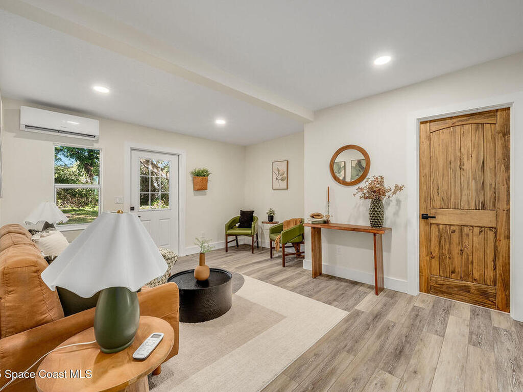 66 Moore Avenue, Merritt Island, FL 32952