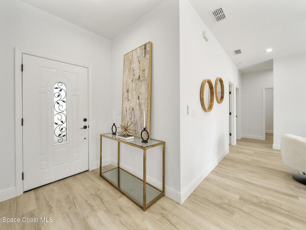 921 Sable Circle, Palm Bay, FL 32909