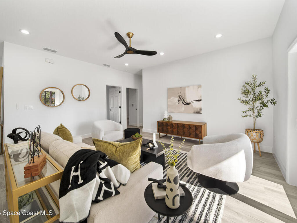 921 Sable Circle, Palm Bay, FL 32909