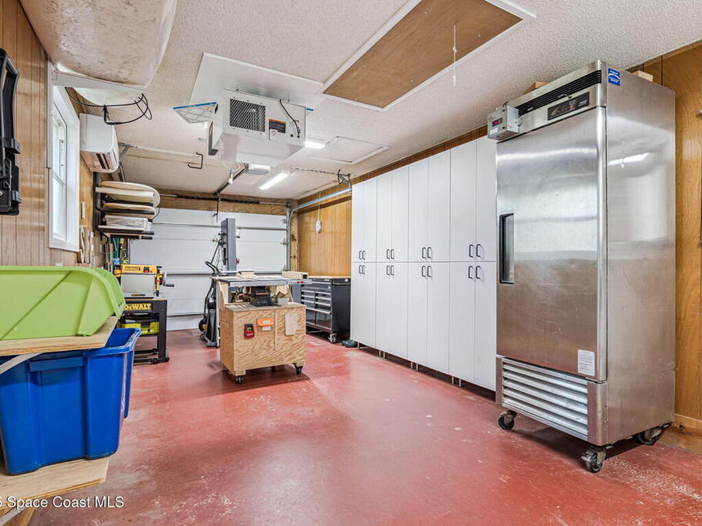 2 Ted Circle, New Smyrna Beach, FL 32169