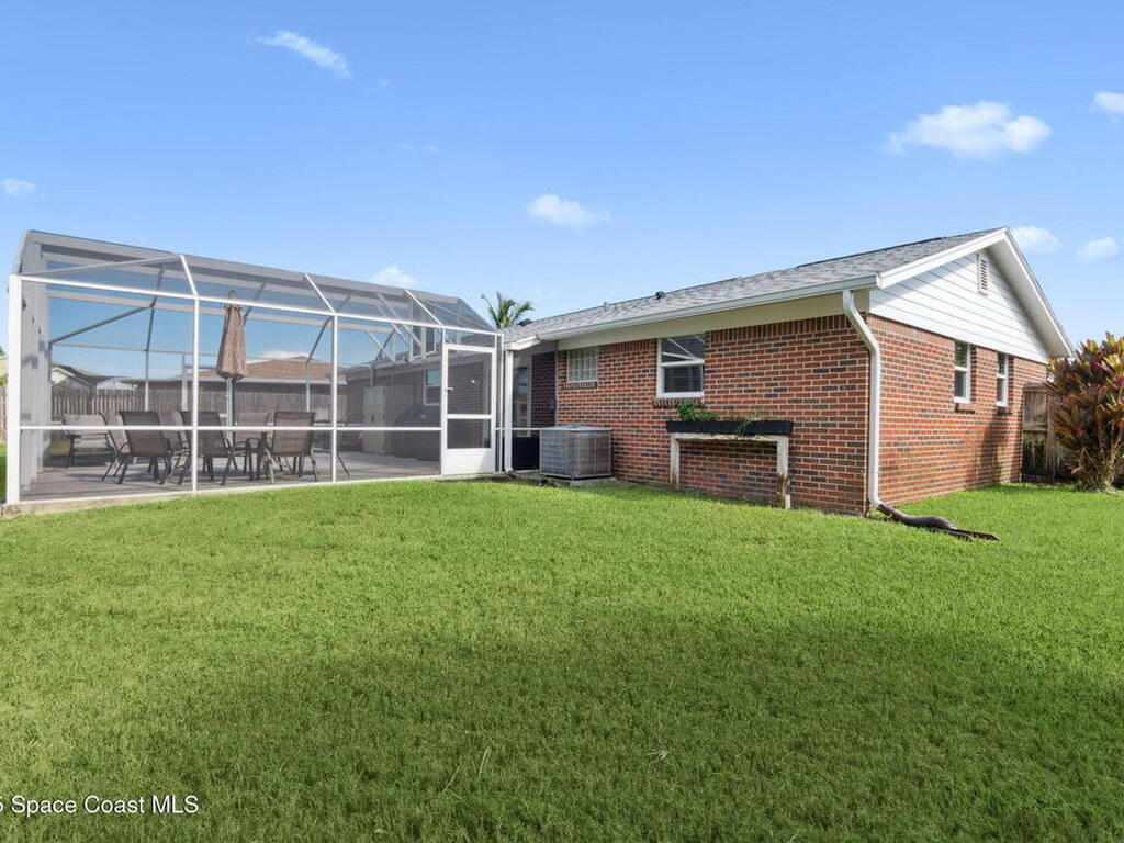 2 Ted Circle, New Smyrna Beach, FL 32169