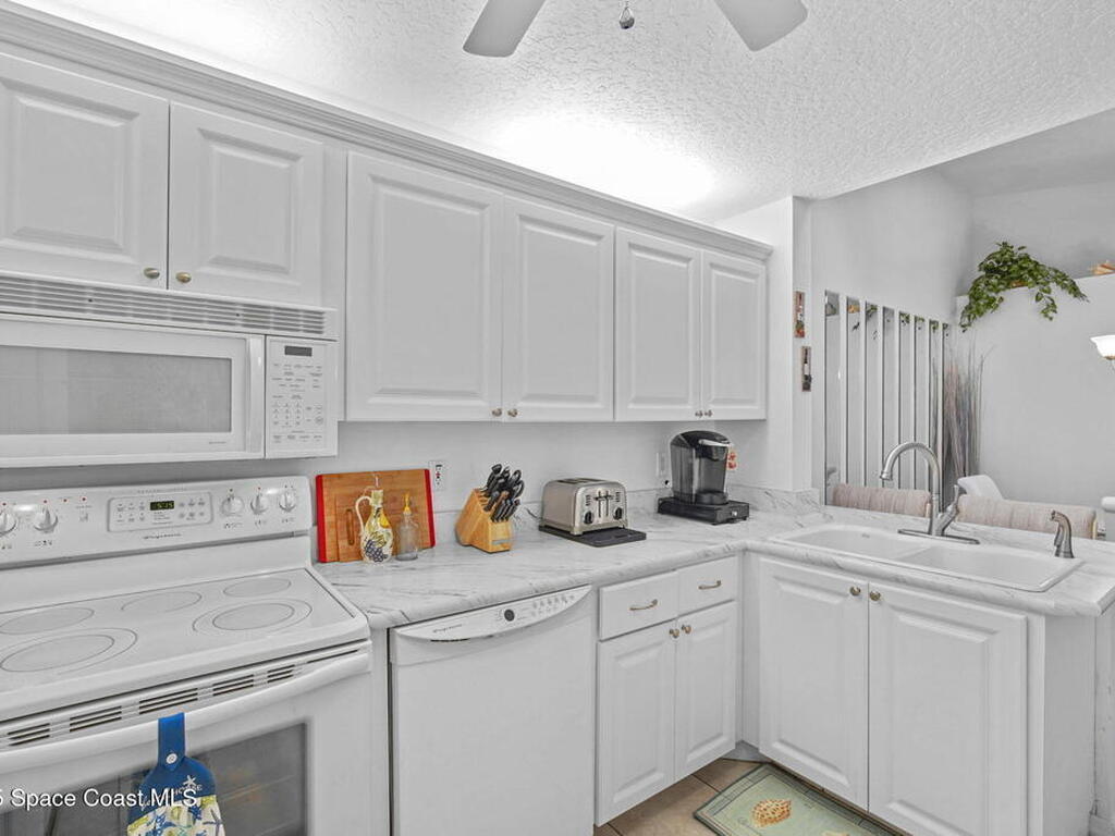 1956 Quail Ridge Court, Cocoa, FL 32926