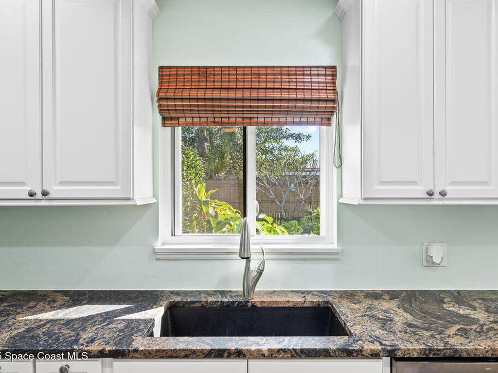 777 Chickasaw Avenue, Melbourne, FL 32935