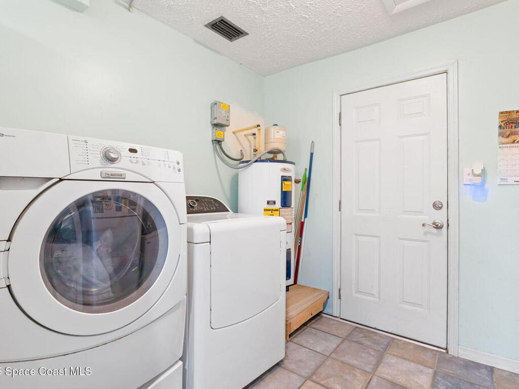 777 Chickasaw Avenue, Melbourne, FL 32935