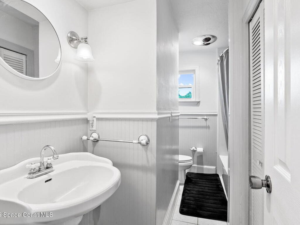 777 Chickasaw Avenue, Melbourne, FL 32935