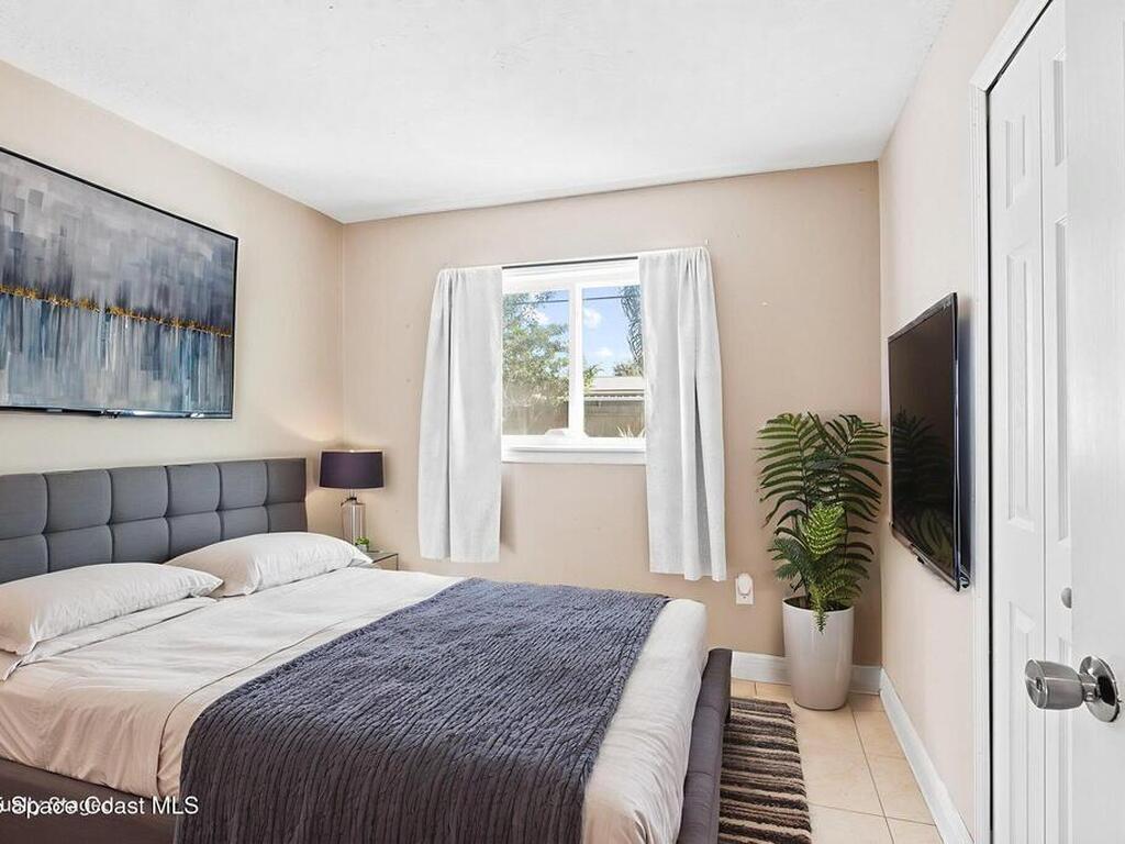 777 Chickasaw Avenue, Melbourne, FL 32935