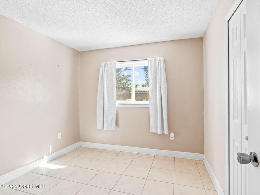 777 Chickasaw Avenue, Melbourne, FL 32935