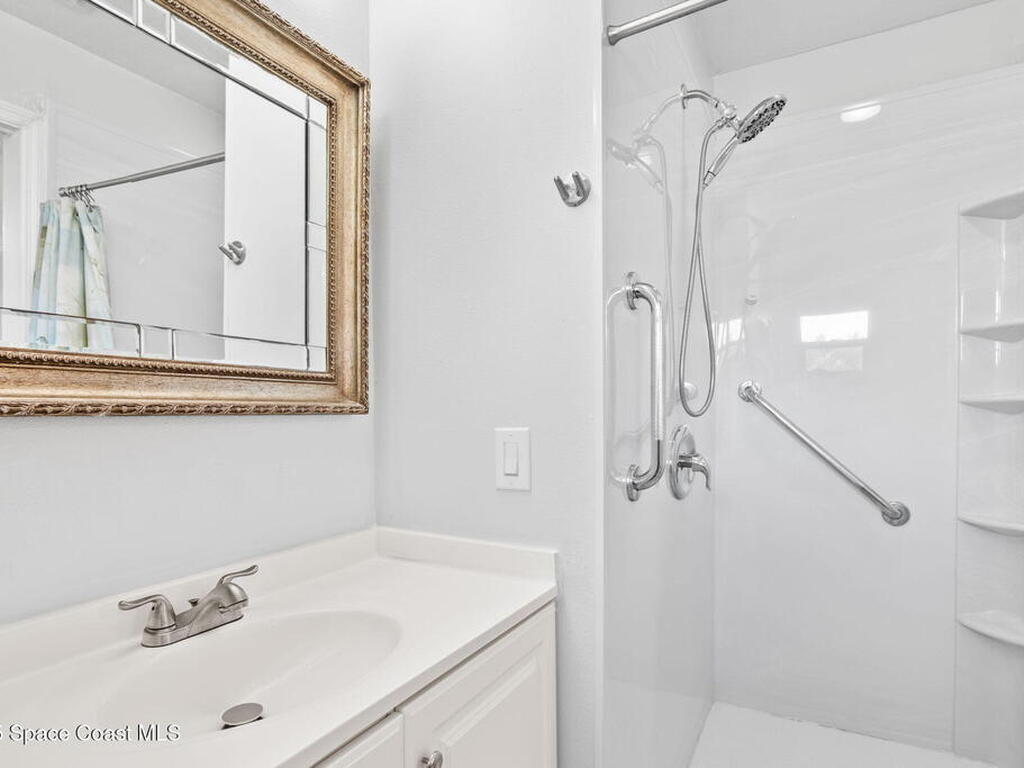 777 Chickasaw Avenue, Melbourne, FL 32935