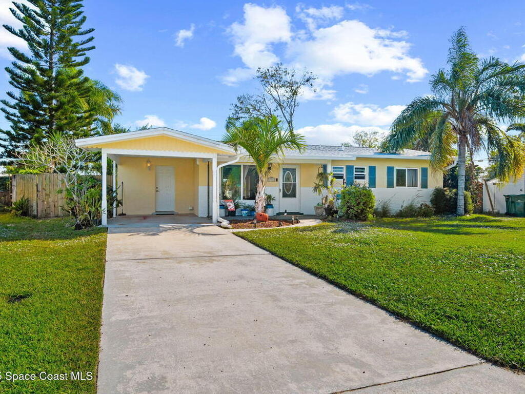 777 Chickasaw Avenue, Melbourne, FL 32935