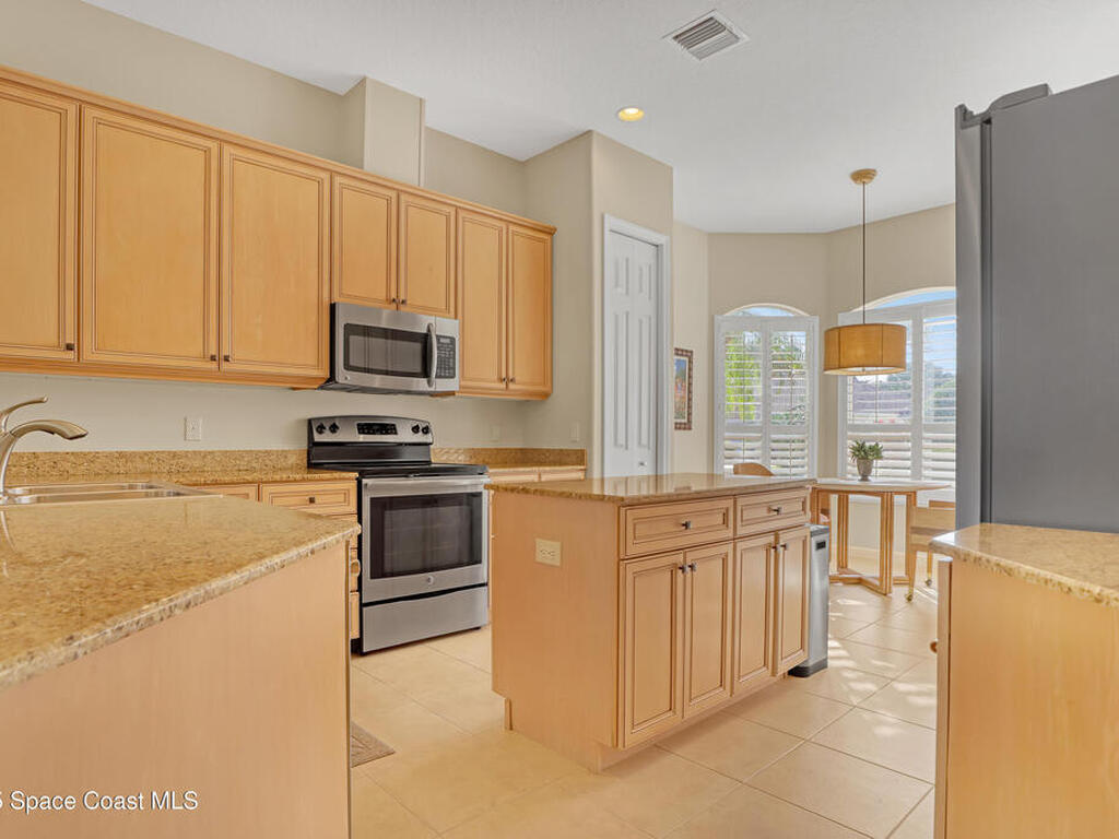 212 Osprey Villas Court, Melbourne Beach, FL 32951