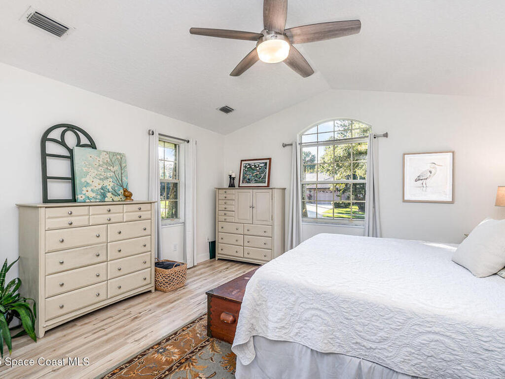 1885 Hammock Estate Lane, Melbourne, FL 32934