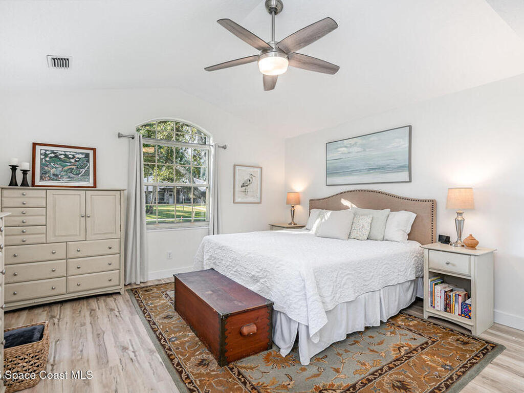 1885 Hammock Estate Lane, Melbourne, FL 32934