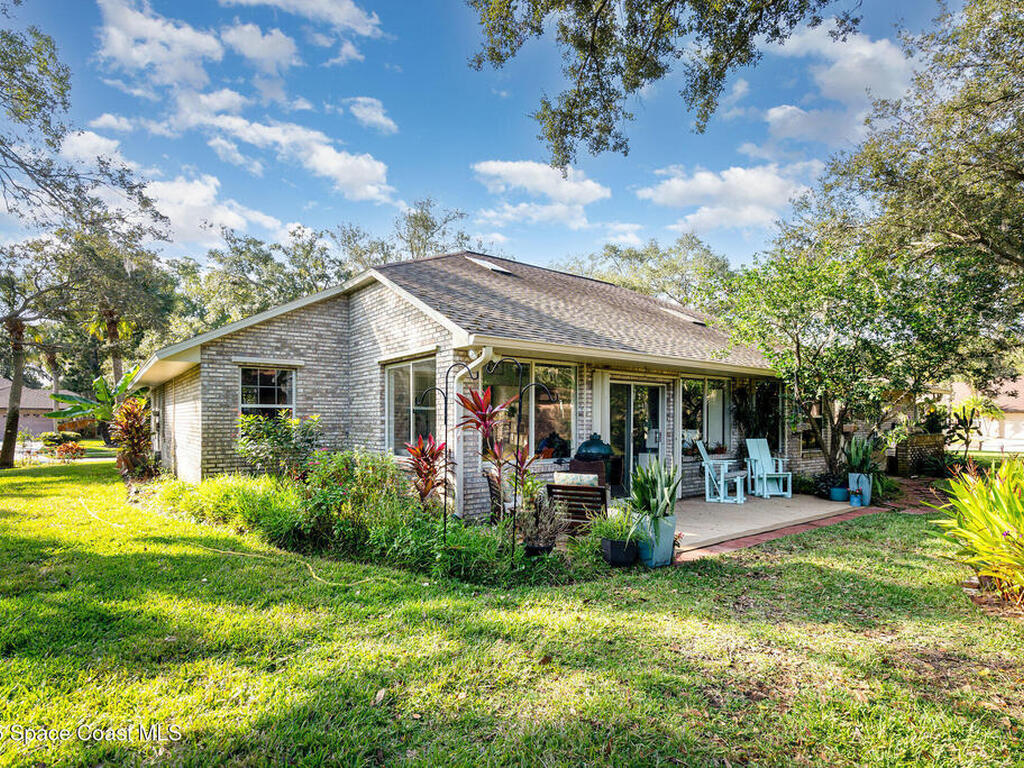 1885 Hammock Estate Lane, Melbourne, FL 32934