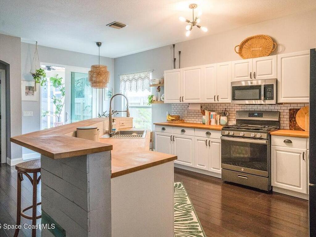 2771 Mariah Drive, Melbourne, FL 32940