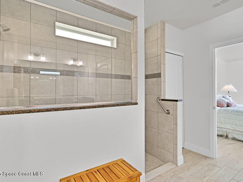 5949 Buttonwood Square, Vero Beach, FL 32966