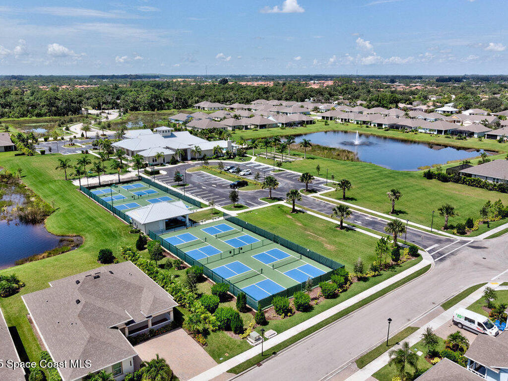 5949 Buttonwood Square, Vero Beach, FL 32966