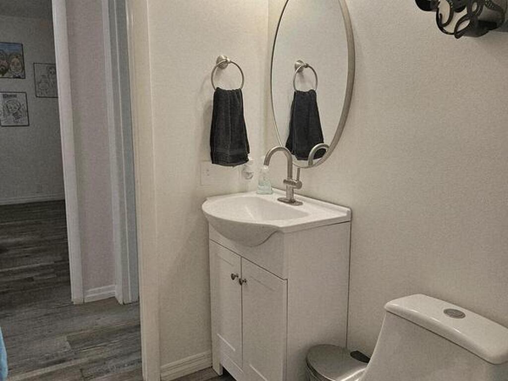 1809 Mango Street, Palm Bay, FL 32905