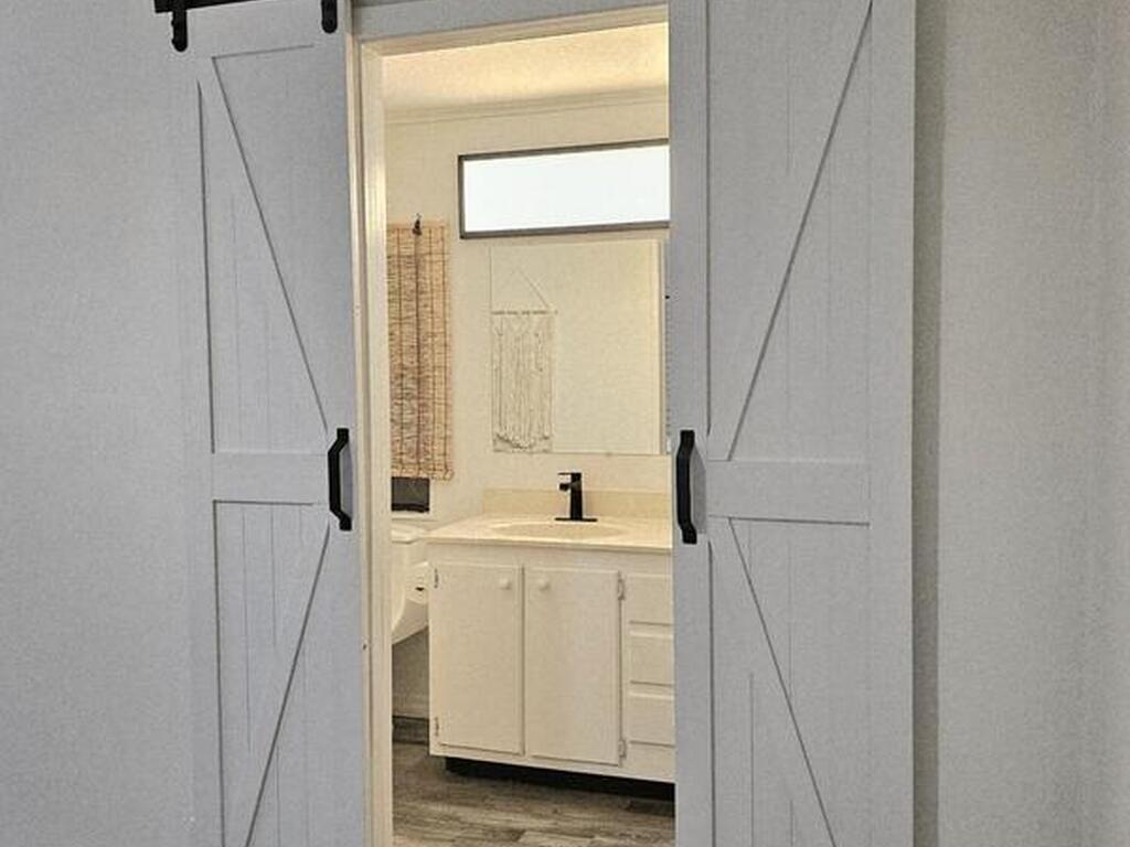 1809 Mango Street, Palm Bay, FL 32905