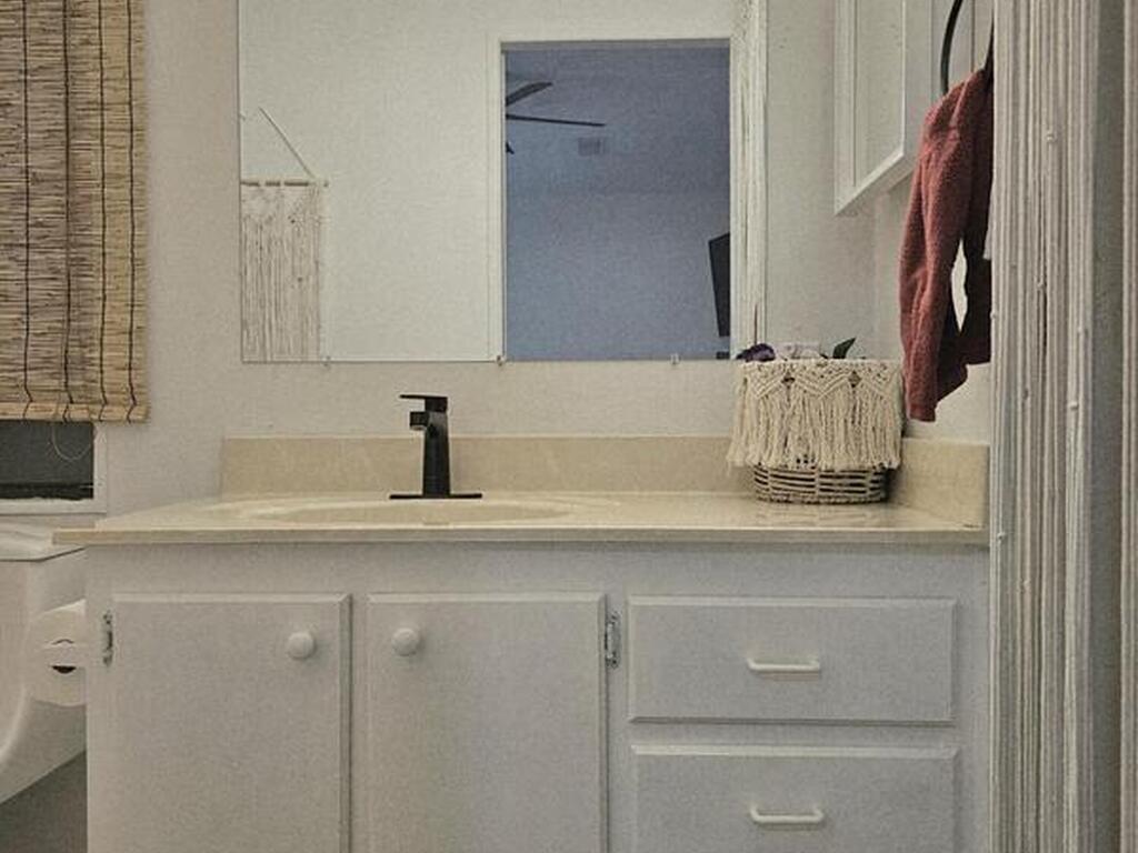 1809 Mango Street, Palm Bay, FL 32905