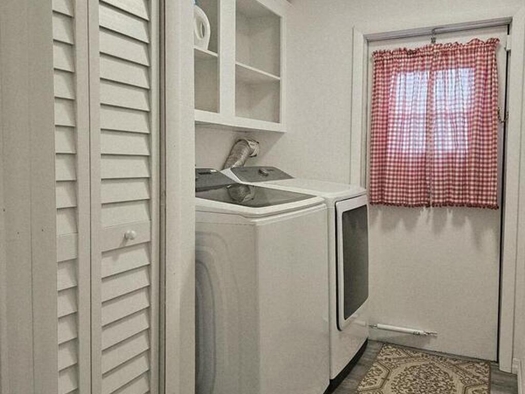 1809 Mango Street, Palm Bay, FL 32905