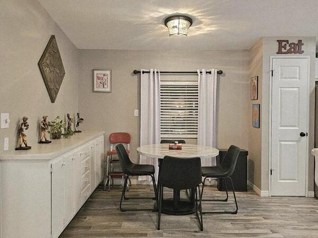 1809 Mango Street, Palm Bay, FL 32905