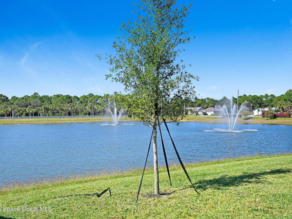 1825 Diablo Circle, Palm Bay, FL 32908