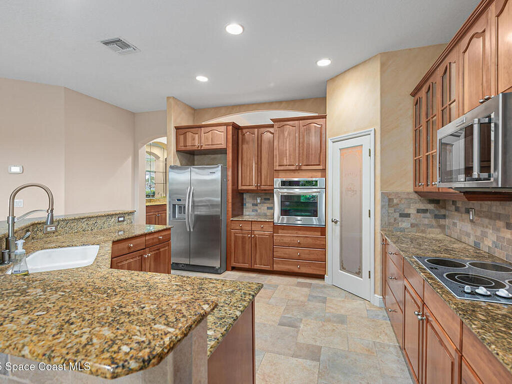 425 Baytree Drive, Melbourne, FL 32940