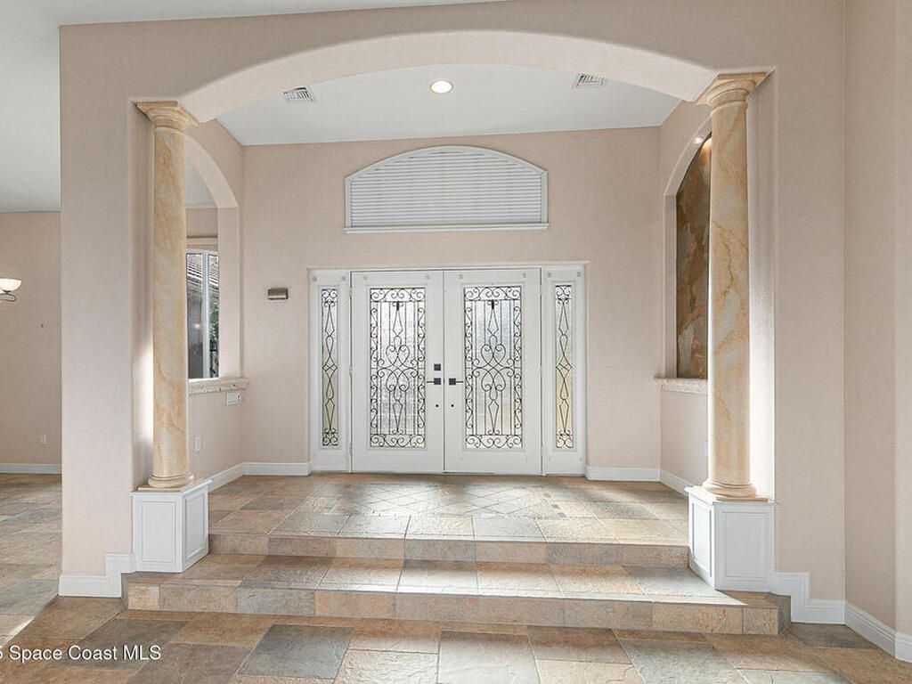 425 Baytree Drive, Melbourne, FL 32940