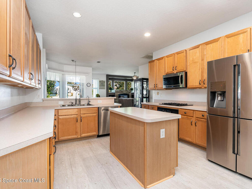 1072 Jans Place, Melbourne, FL 32940