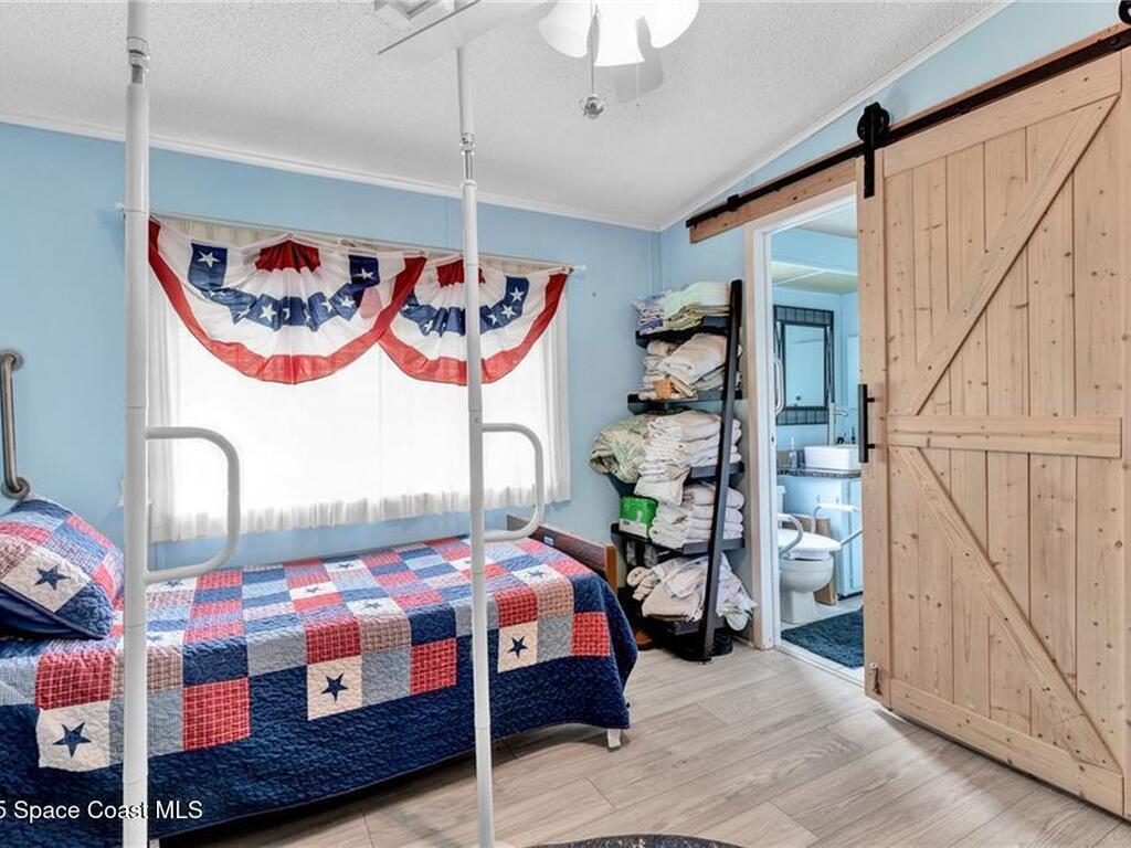 729 Gladiolus Drive, Barefoot Bay, FL 32976