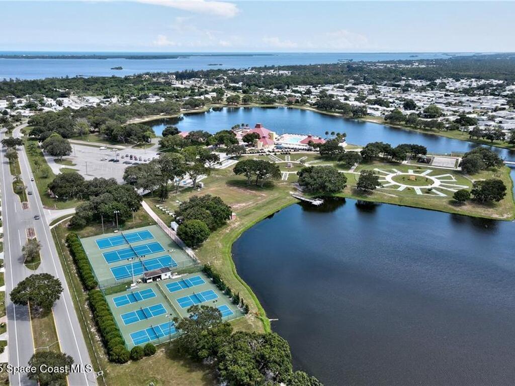 729 Gladiolus Drive, Barefoot Bay, FL 32976