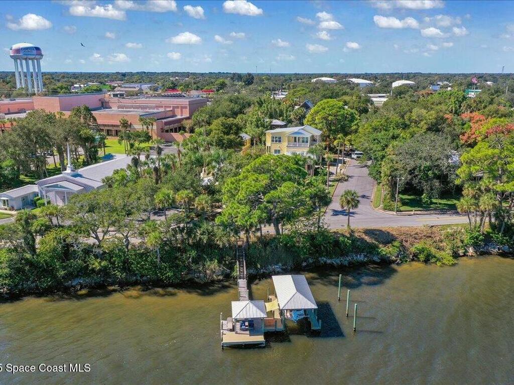 241 N Indian River Drive, Cocoa, FL 32922