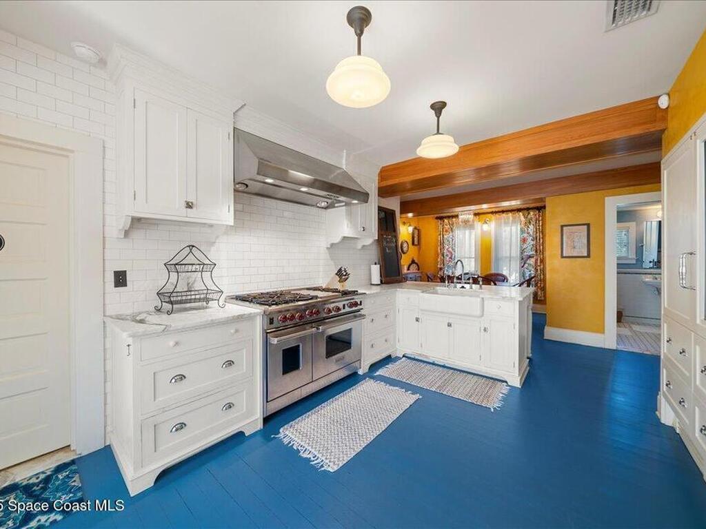 241 N Indian River Drive, Cocoa, FL 32922