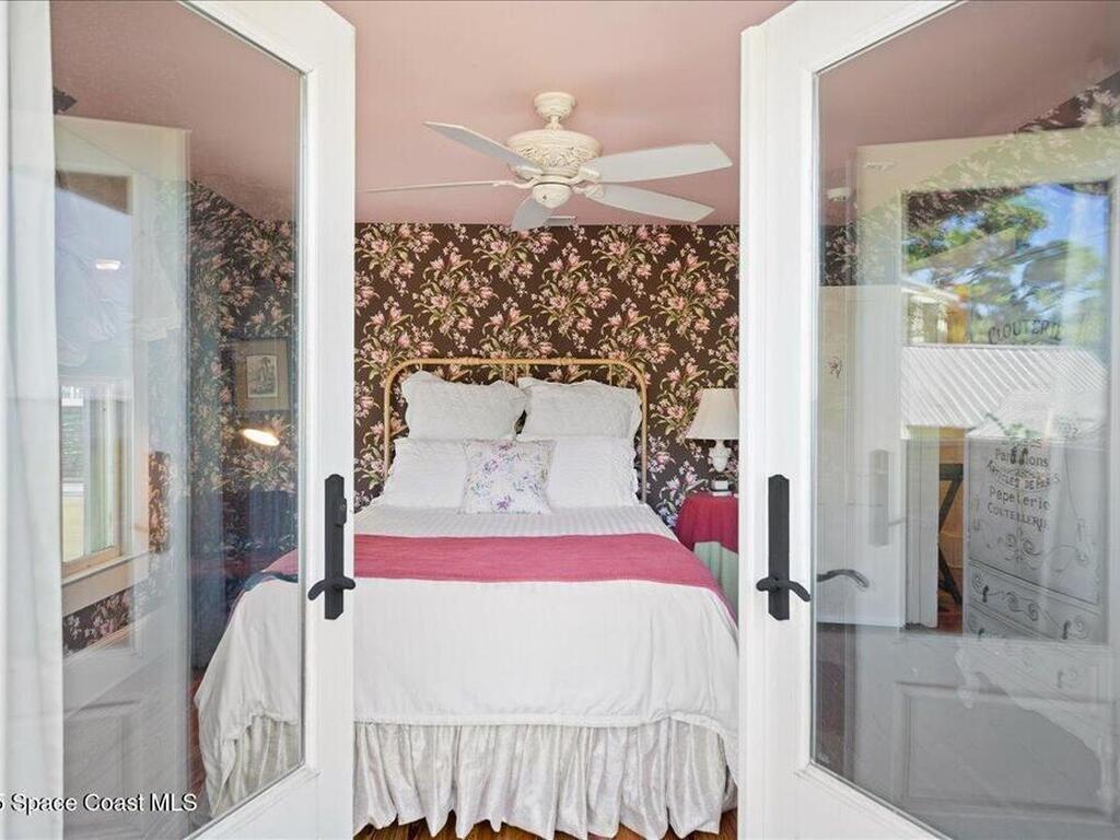 241 N Indian River Drive, Cocoa, FL 32922