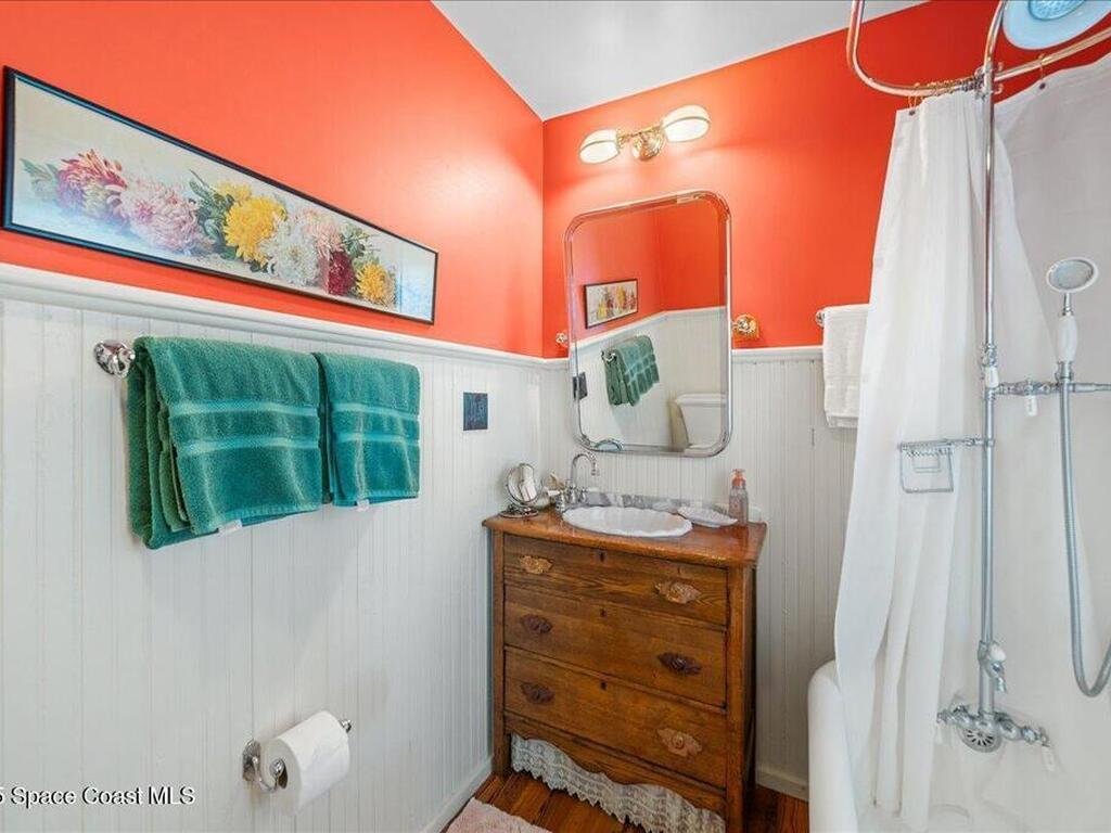 241 N Indian River Drive, Cocoa, FL 32922