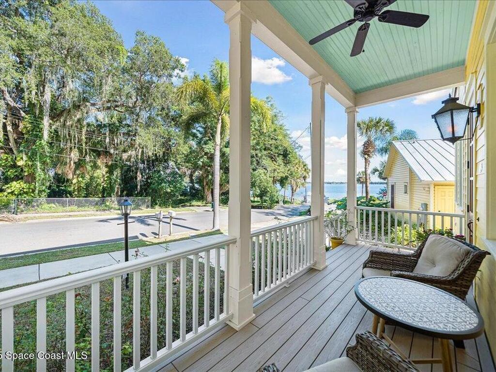 241 N Indian River Drive, Cocoa, FL 32922