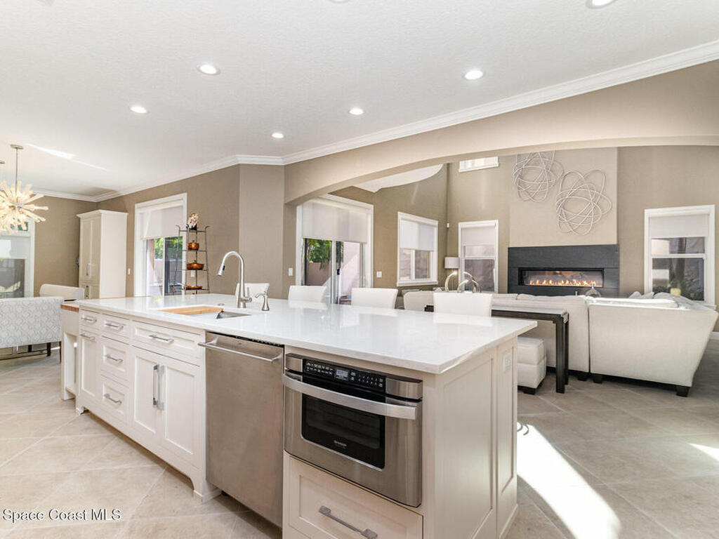 315 Felice Place, Cocoa Beach, FL 32931