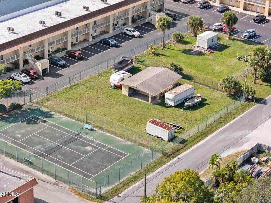 2135 N Courtenay Parkway, Merritt Island, FL 32953