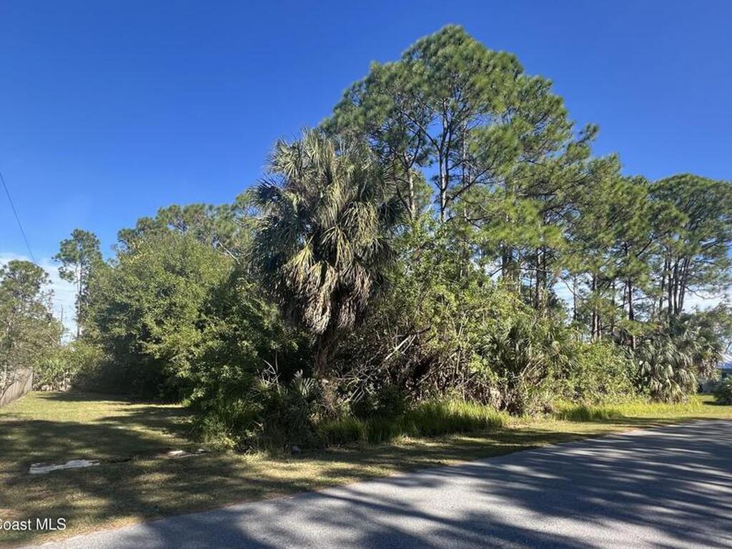 3235 Westmore Road, Palm Bay, FL 32909