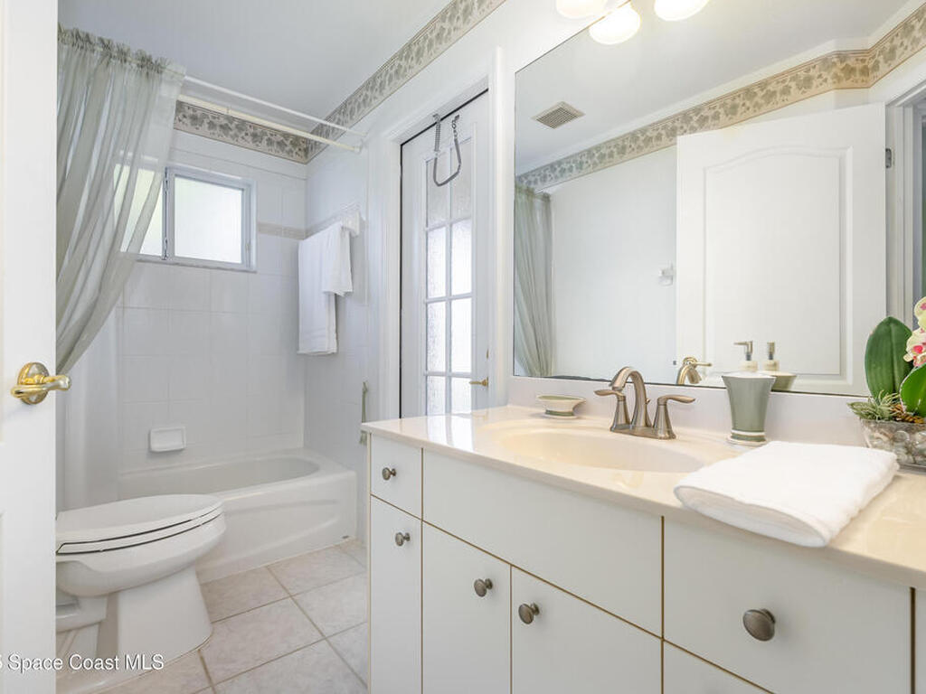 1664 Boca Rio Drive, Melbourne, FL 32940